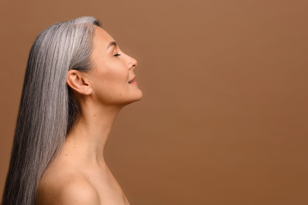 Profile shot of woman's neck and jawline after Thermage FLX in Mechanicsburg Profile shot of woman's neck and jawline after Thermage FLX in Mechanicsburg